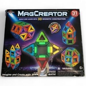 MagCreator CraZart Magnets Age 6+ Preowned. Box says 31 pieces actually 39 Toy